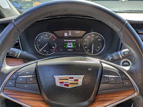 Certified 2023 Cadillac XT5 Premium Luxury image 33