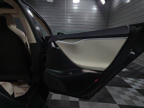 Used 2017 Tesla Model S 100D image 36