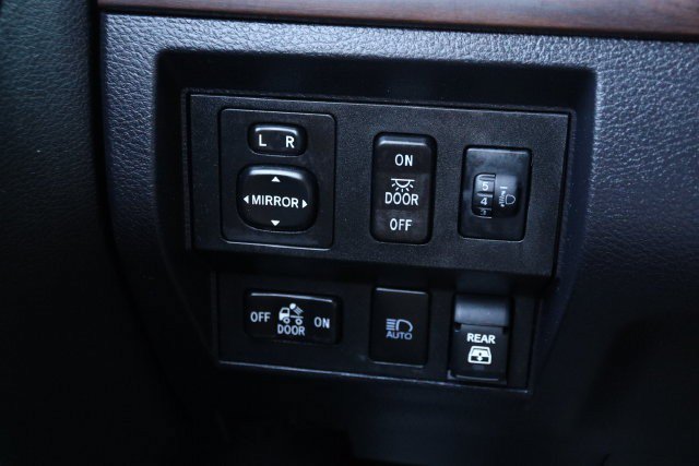 Certified 2021 Toyota Tundra Limited w/ Limited Premium Package AWD/4WD image 23