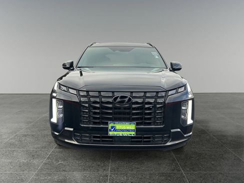 Used 2025 Hyundai Palisade Calligraphy image 2