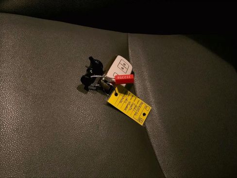 Used 2021 Toyota 4Runner SR5 Premium image 14