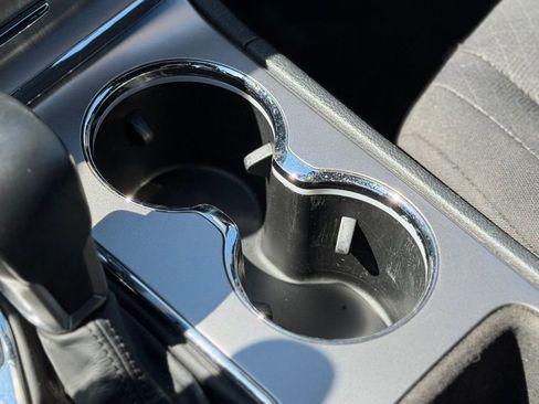 Used 2018 Jeep Grand Cherokee Laredo image 13