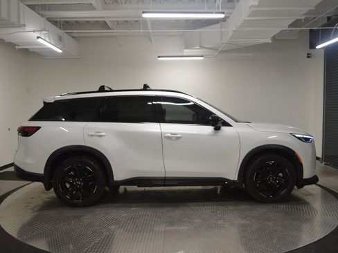 Certified 2026 INFINITI QX60 Sport w/ Dark Cargo Package AWD/4WD image 6