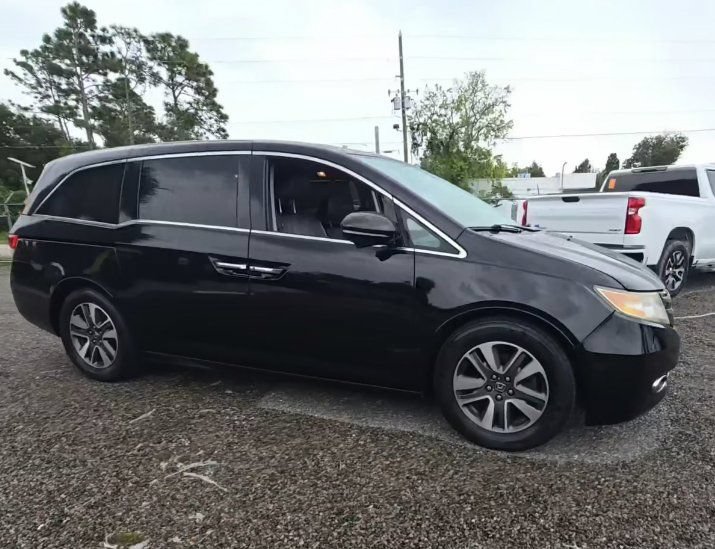 Used 2015 Honda Odyssey Touring image 5