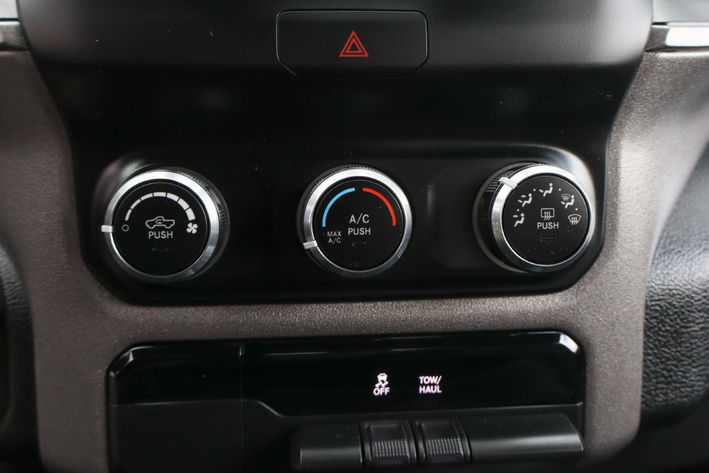 Used 2022 RAM 2500 Tradesman RWD image 31