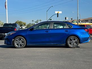 Used 2024 Kia Forte LXS video 2