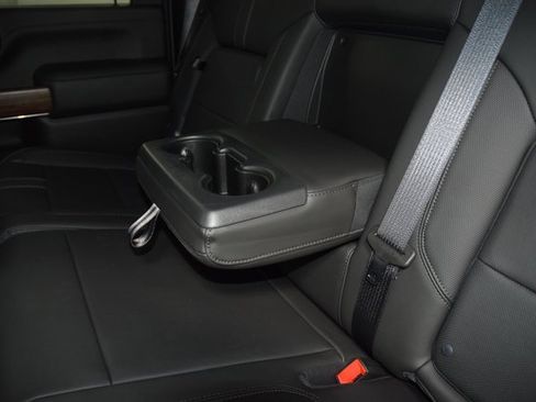 Used 2022 Chevrolet Silverado 3500 High Country image 45