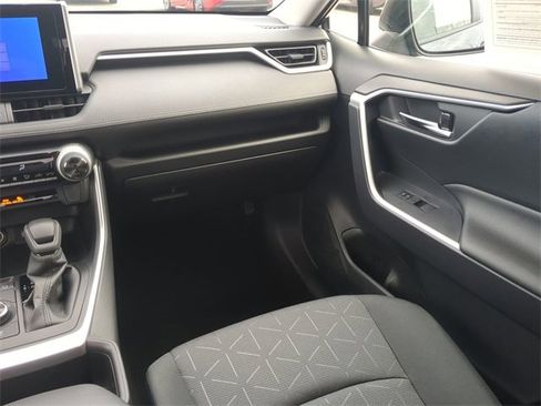 Certified 2025 Toyota RAV4 XLE image 17