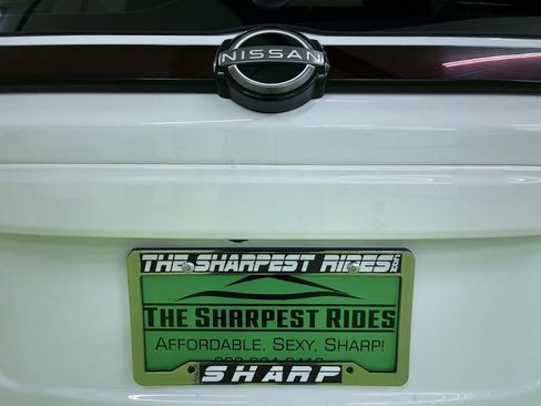 Used 2024 Nissan Kicks SR w/ SR Premium Package image 12