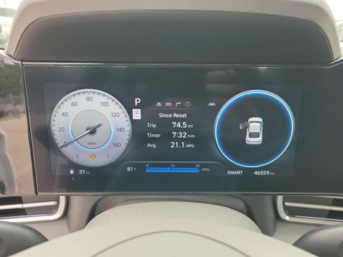 Used 2024 Hyundai Elantra SEL FWD image 15