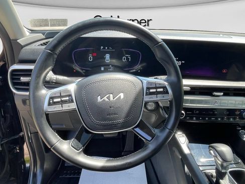 Certified 2023 Kia Telluride S w/ S Sunroof Package AWD/4WD image 32