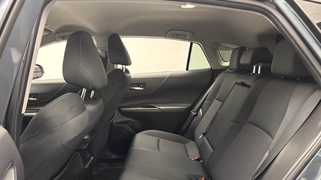 Certified 2023 Toyota Venza LE AWD/4WD image 30