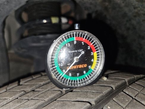 Used 2019 Volkswagen Jetta SEL w/ Cold Weather Package FWD image 24