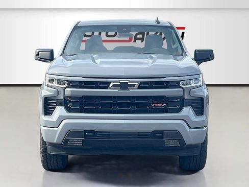 Used 2025 Chevrolet Silverado 1500 RST AWD/4WD image 2