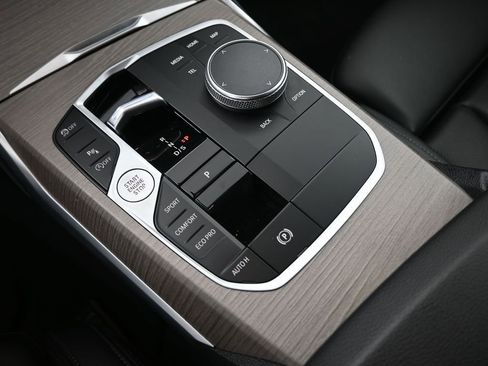 Used 2025 BMW 430i Coupe image 4