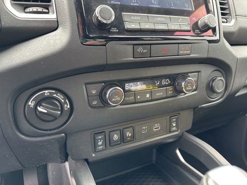 Certified 2023 Nissan Frontier SV w/ SV Convenience Package AWD/4WD image 24