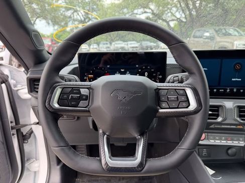 Used 2026 Ford Mustang Coupe RWD image 9