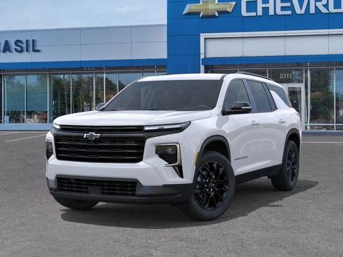 New 2026 Chevrolet Traverse LT w/ Midnight/Sport Edition AWD/4WD image 6