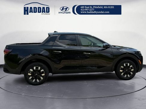 Certified 2025 Hyundai Santa Cruz SE AWD/4WD image 6