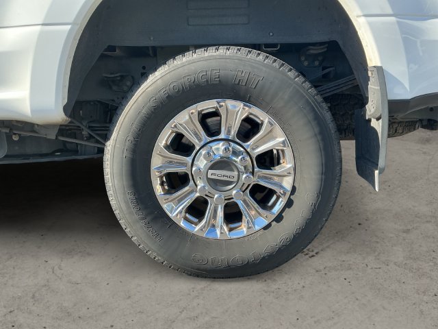 Used 2022 Ford F350 Lariat w/ Lariat Value Package AWD/4WD image 9