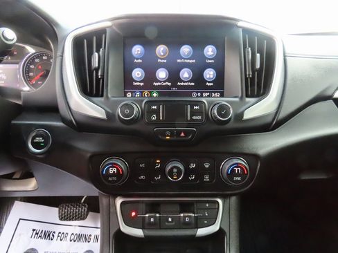 Used 2022 GMC Terrain SLT w/ Tech Package image 27