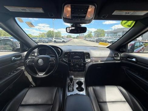 Used 2021 Jeep Grand Cherokee Overland AWD/4WD image 23