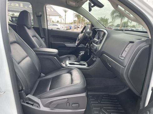 Used 2022 Chevrolet Colorado ZR2 AWD/4WD image 25