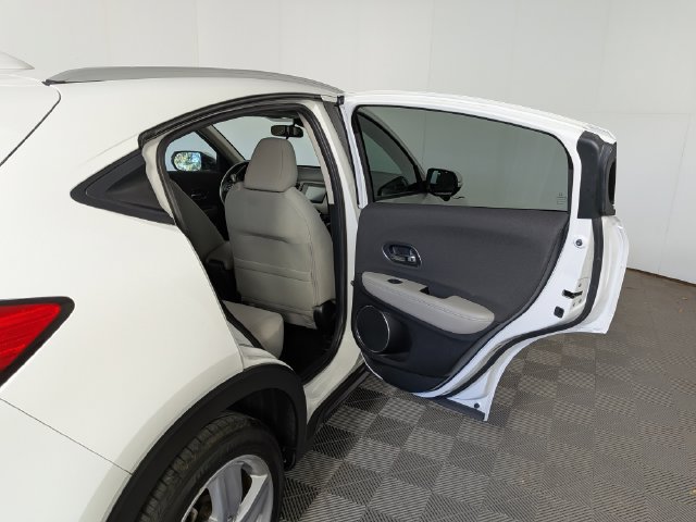 Used 2019 Honda HR-V EX image 31