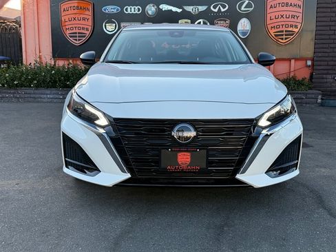 Used 2025 Nissan Altima 2.5 S FWD image 2