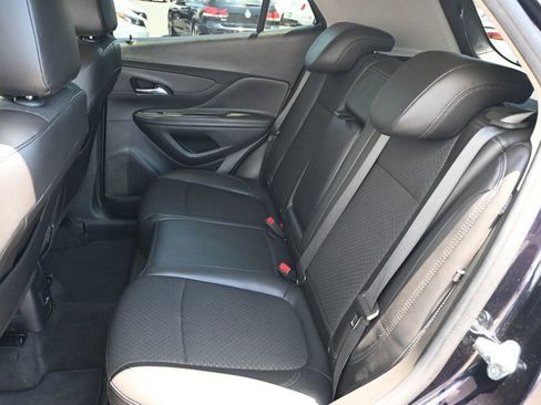 Used 2022 Buick Encore Preferred w/ Safety Package image 14