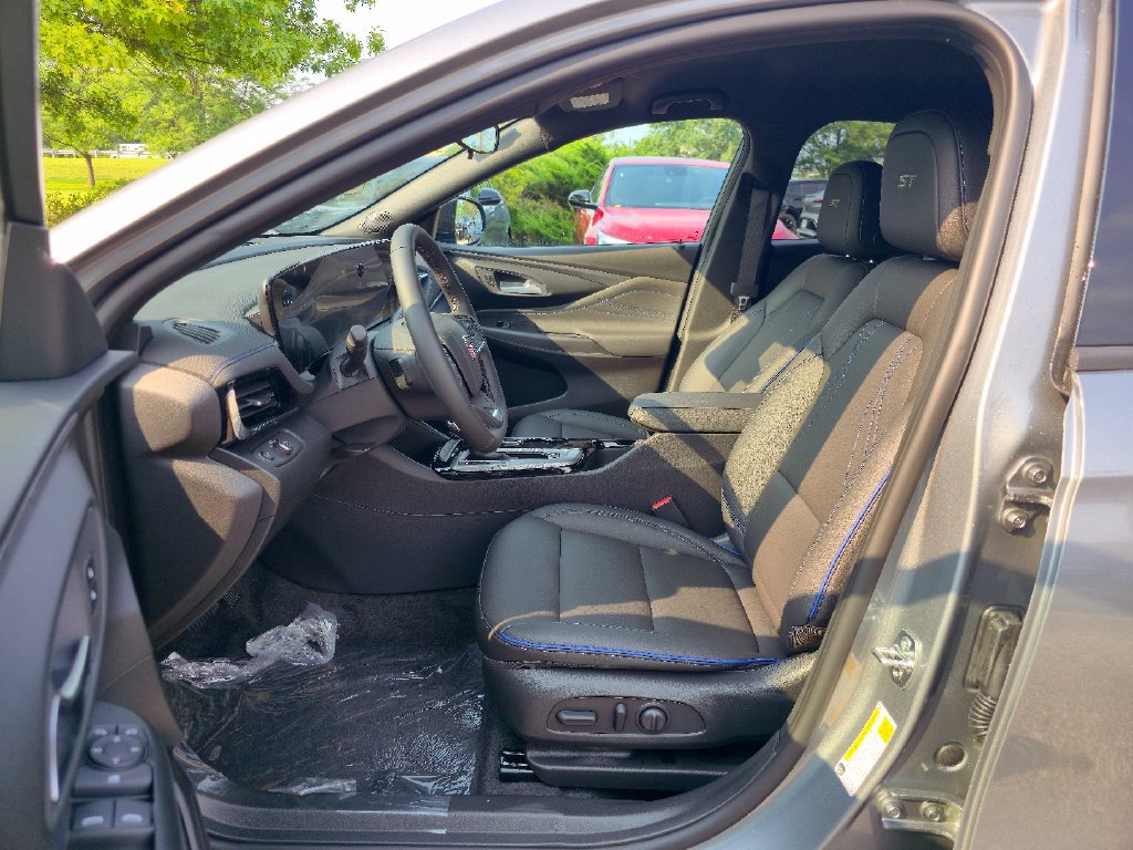 New 2026 Buick Envista Sport Touring w/ Convenience I Package FWD image 22
