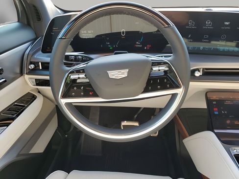 New 2026 Cadillac Vistiq Sport w/ LPO, Floor Liner Package image 25