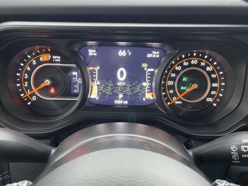 Used 2026 Jeep Wrangler Unlimited Rubicon image 17