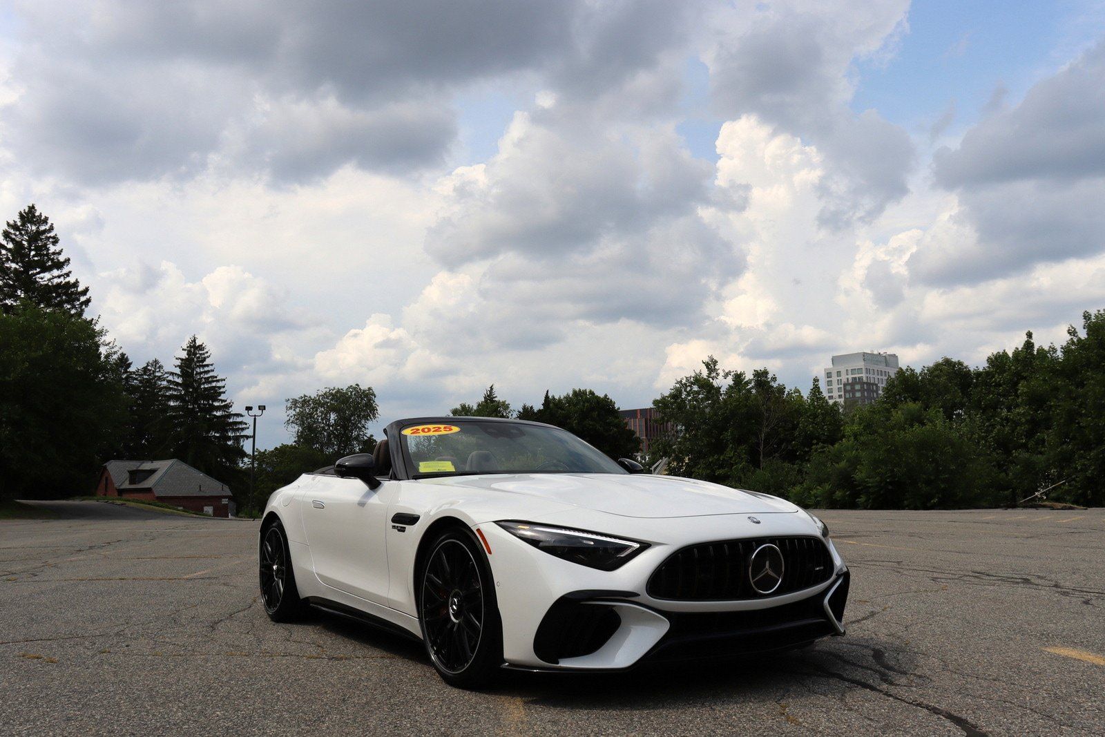 Used 2025 Mercedes-Benz SL 63 AMG 4MATIC image 30
