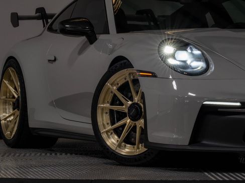 Used 2022 Porsche 911 GT3 image 42