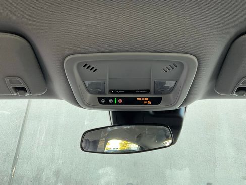 Used 2024 Chevrolet Malibu LT image 16