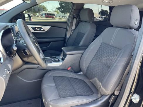 Used 2022 Chevrolet Blazer LT w/ LPO, Black Grille Bar Package FWD image 24