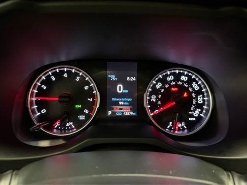 Used 2019 Toyota RAV4 LE w/ All Weather Liner Package AWD/4WD image 14