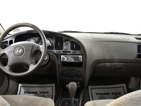 Used 2004 Hyundai Elantra GLS image 7