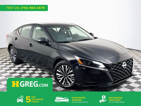 Used 2026 Nissan Altima 2.5 SV FWD image 1