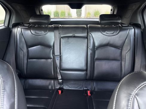 Used 2019 Cadillac XT4 Premium Luxury image 32