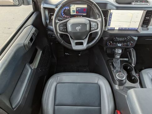 Used 2023 Ford Bronco Outer Banks AWD/4WD image 12