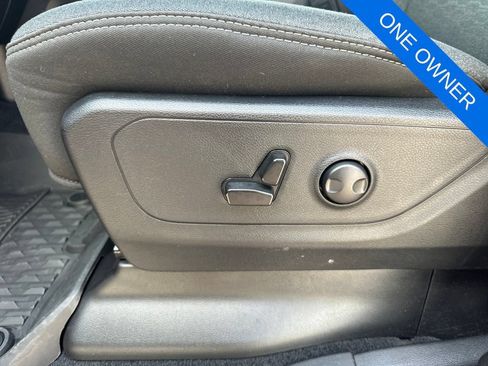 Used 2025 RAM 1500 Big Horn AWD/4WD image 14