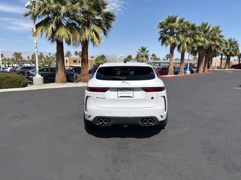 Used 2022 Jaguar F-PACE SVR AWD/4WD image 6
