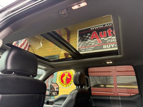 Used 2020 Ford F250 Lariat image 24