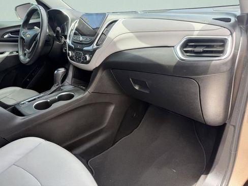Used 2019 Chevrolet Equinox Premier FWD image 15