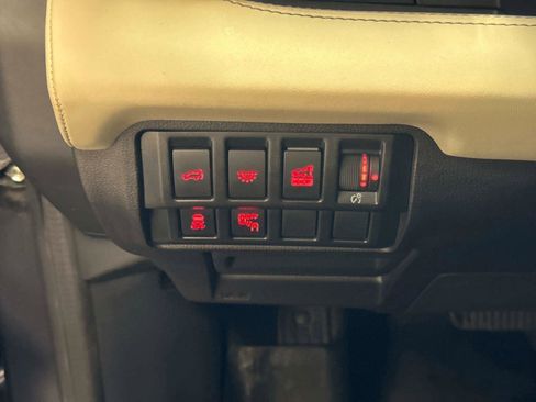 Used 2020 Subaru Ascent Limited image 30