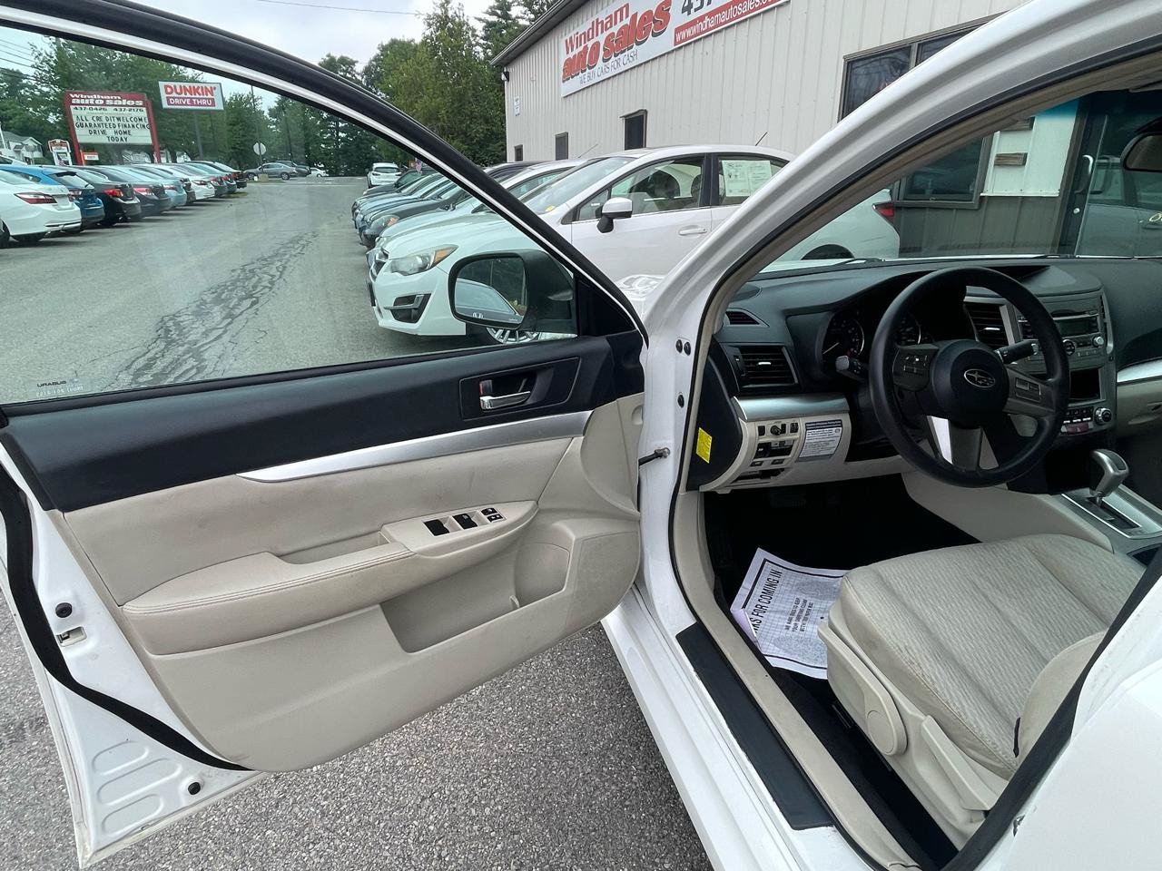 Used 2011 Subaru Legacy 2.5i AWD/4WD image 10