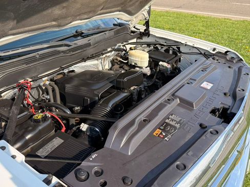 Used 2015 Chevrolet Silverado 3500 W/T image 38