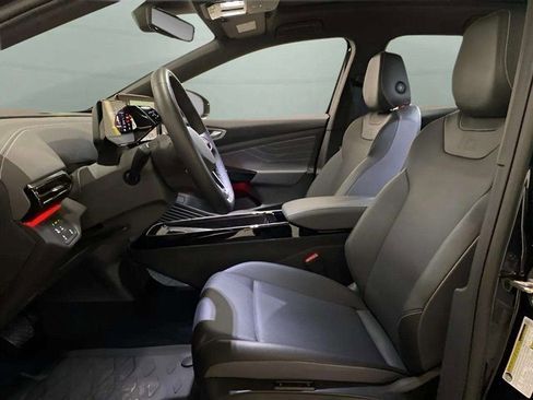 Used 2023 Volkswagen ID.4 S image 18